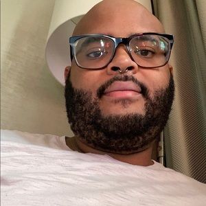 Meet your Posher, Jonathan